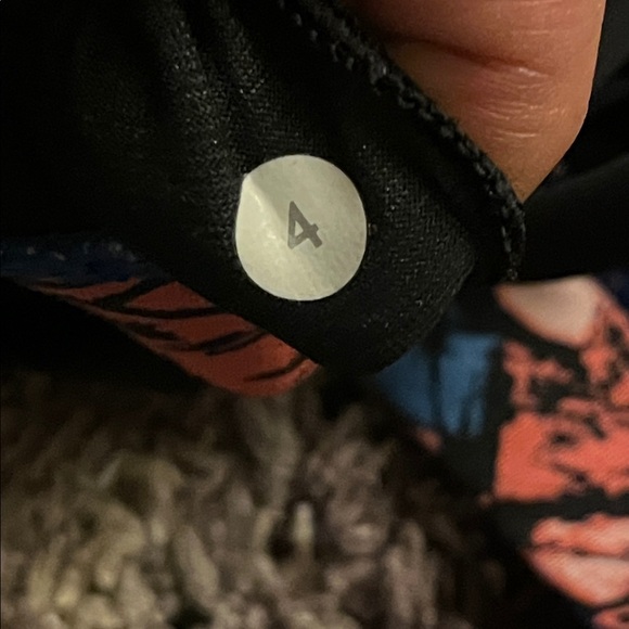 Lululemon Top - Picture 4 of 4